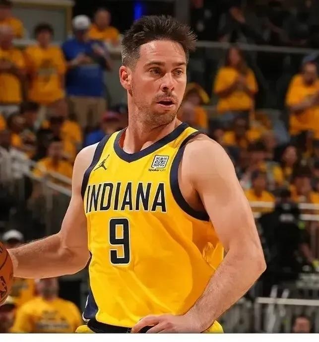 Betway官网-关于这奇兵太奇了麦康纳总决赛替补送出至少5助5断NBA历史第一人的信息
